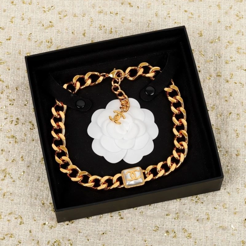 SunProtective Chanel Necklaces 223367