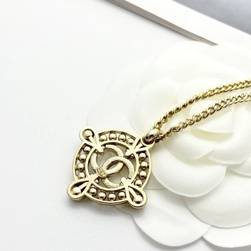 Chanel Necklaces Casual 223356
