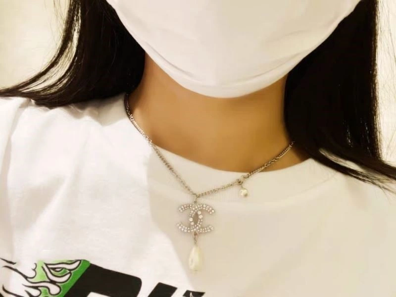 Comfortable Chanel Necklaces 223446