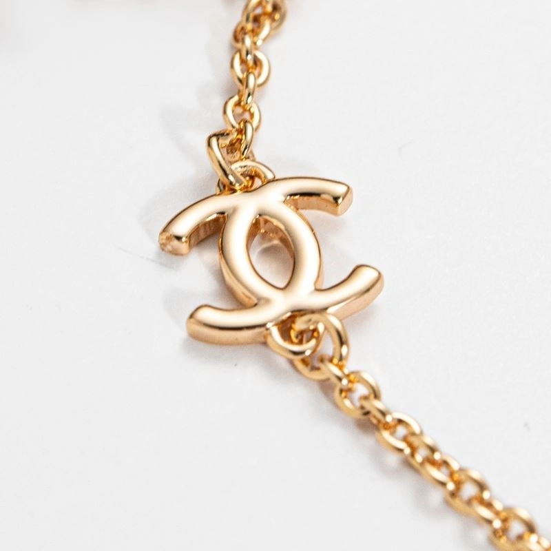 Trendsetting Chanel Necklaces 223393