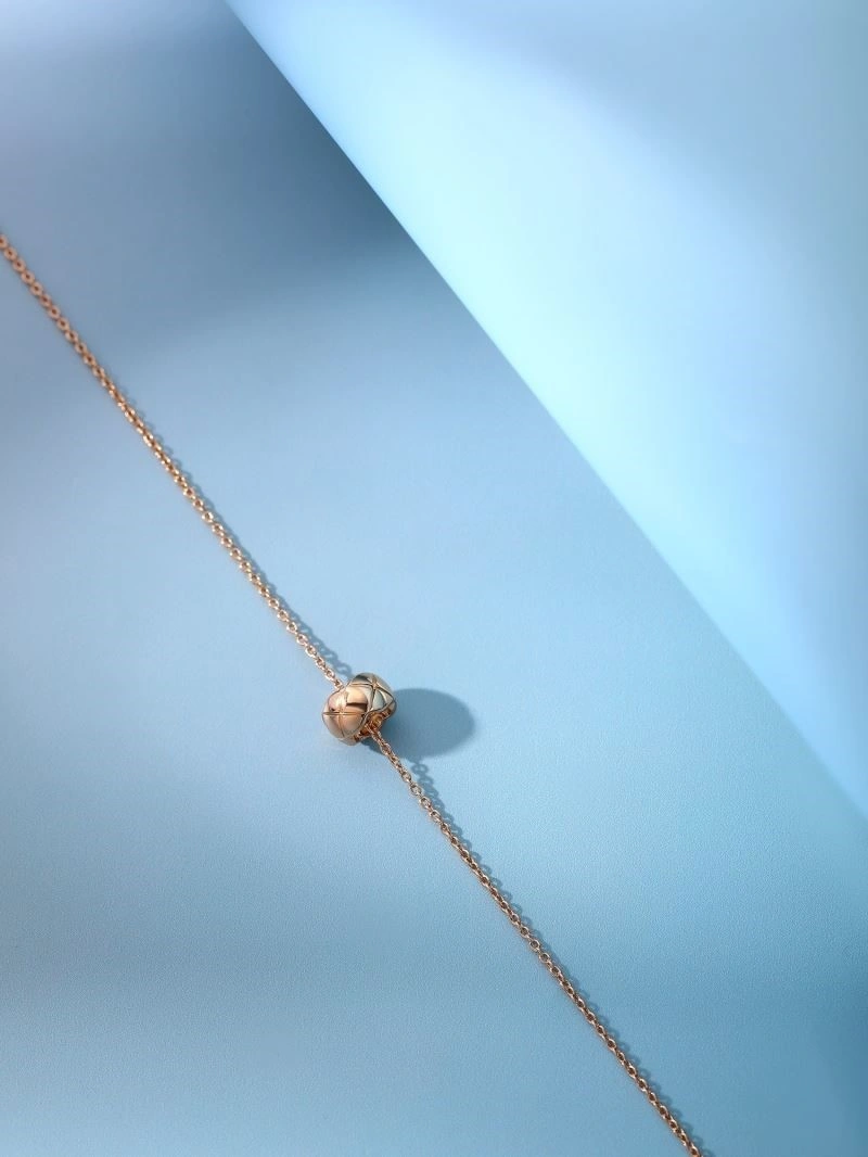 Classic Chanel Necklaces 223334