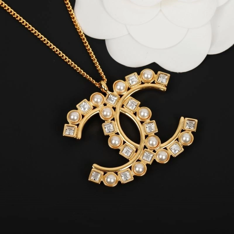 Chanel Necklaces Refined 223382