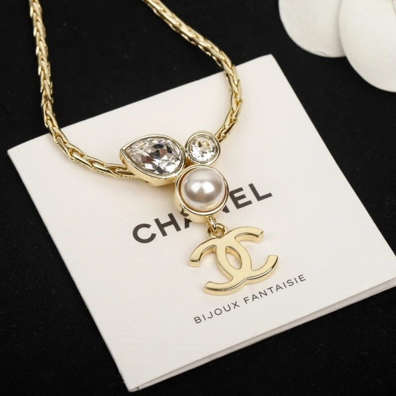Chanel Necklaces Comfortable 223375