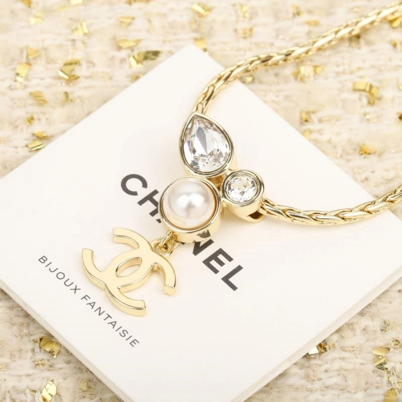 Chanel Necklaces Comfortable 223375
