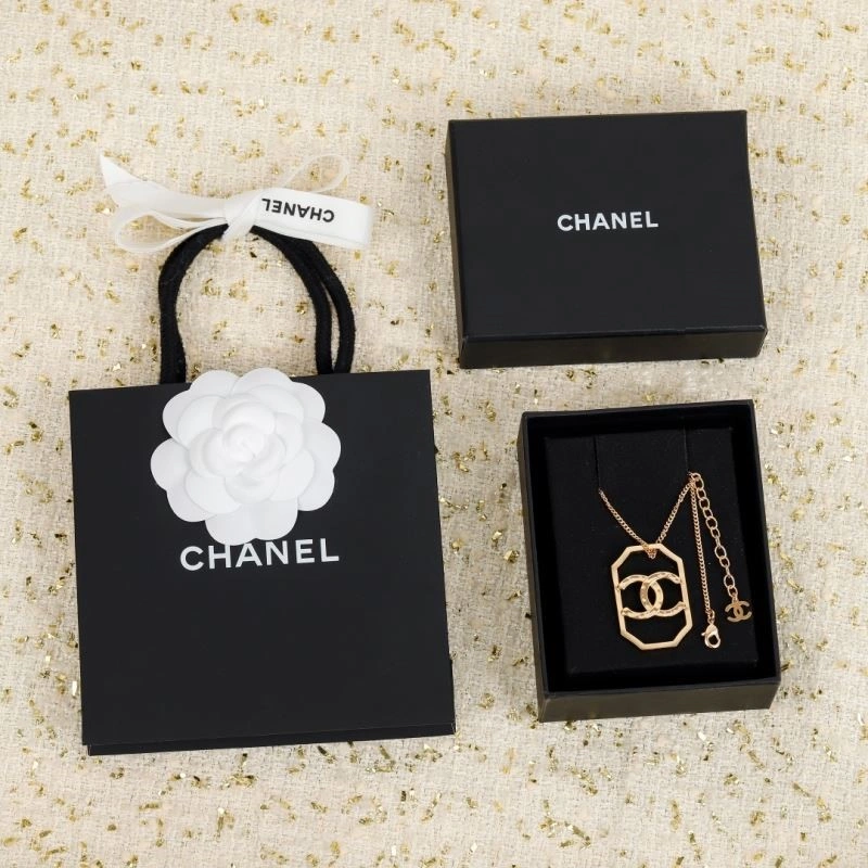 Thermal Chanel Necklaces 223385