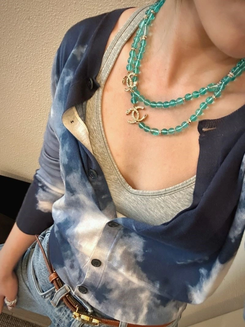 Compact Chanel Necklaces 223340