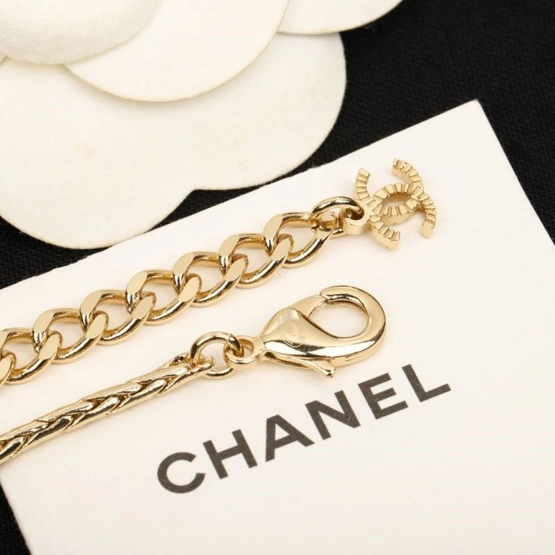 OnTrend Chanel Necklaces 223323