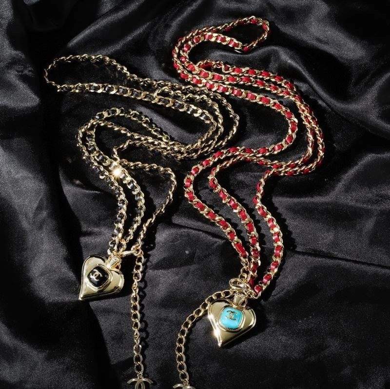 Tailored Chanel Necklaces 223298