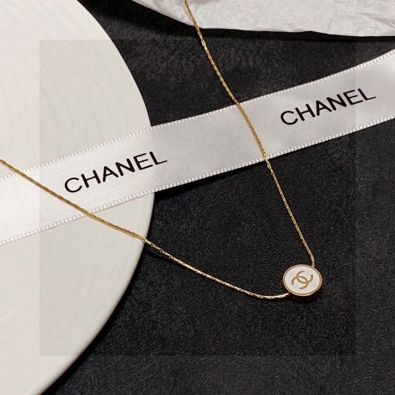 UrbanStyle Chanel Necklaces 223312