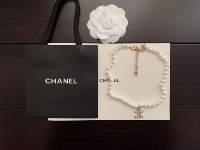 Chanel Necklaces Youthful 223460