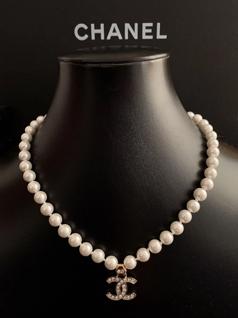 Chanel Necklaces Youthful 223460