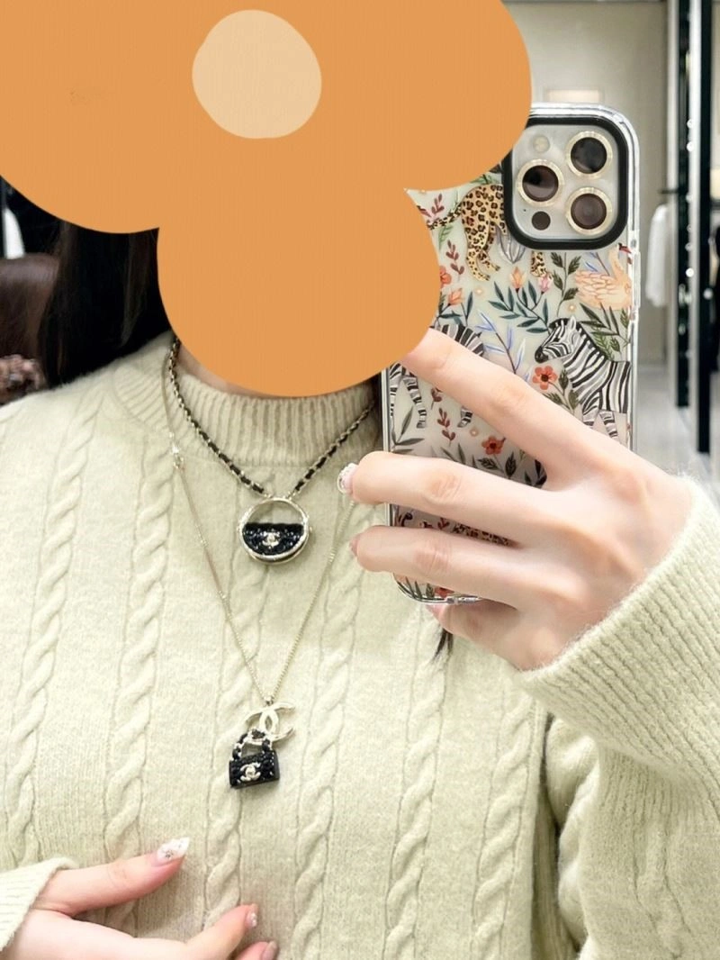 Stretchable Chanel Necklaces 223301
