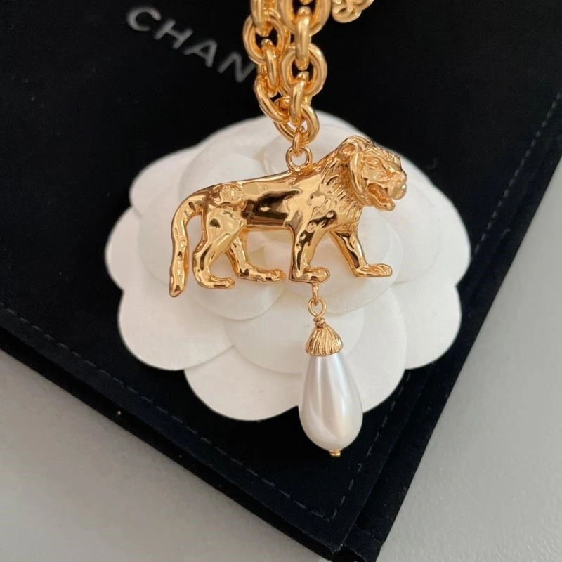 Comfortable Chanel Necklaces 223310