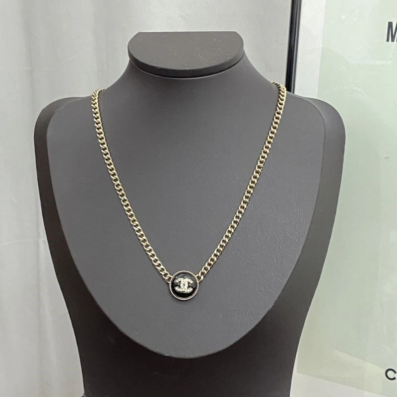 Chanel Necklaces Unique 223349