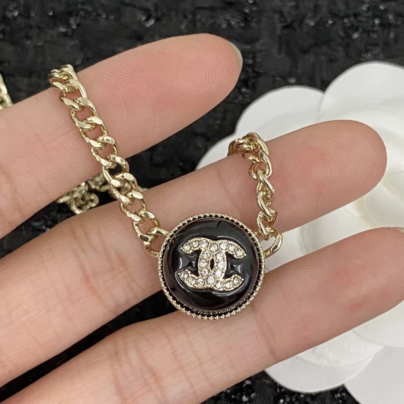 Chanel Necklaces Unique 223349
