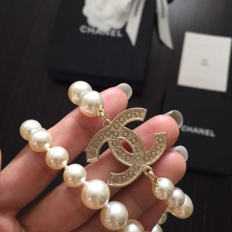 Resilient Chanel Necklaces 223300
