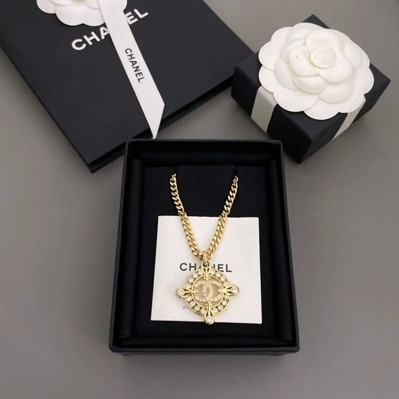 Chanel Necklaces Colorful 222293
