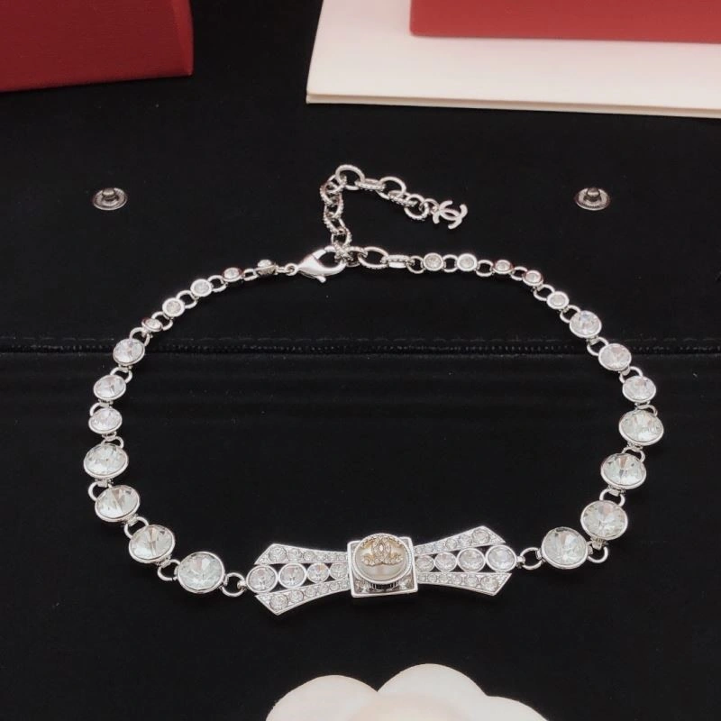 Timeless Chanel Necklaces 222303