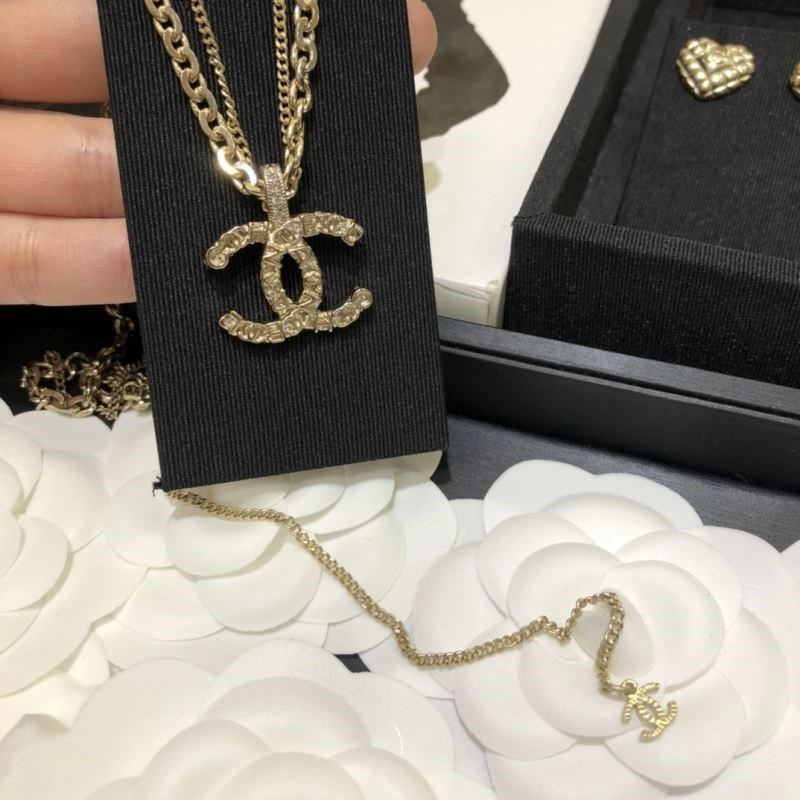 FreshLook Chanel Necklaces 222282