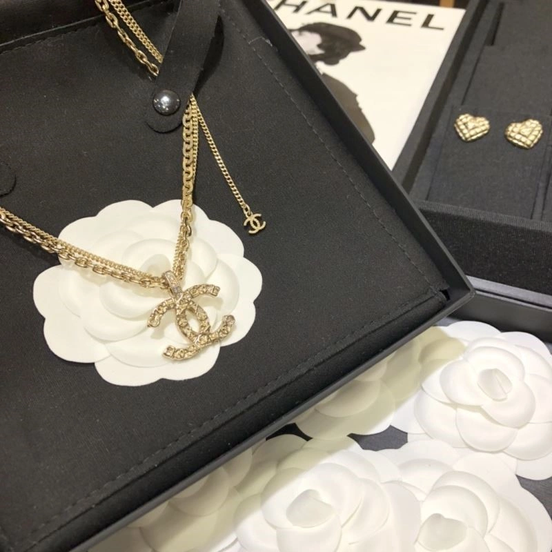 FreshLook Chanel Necklaces 222282
