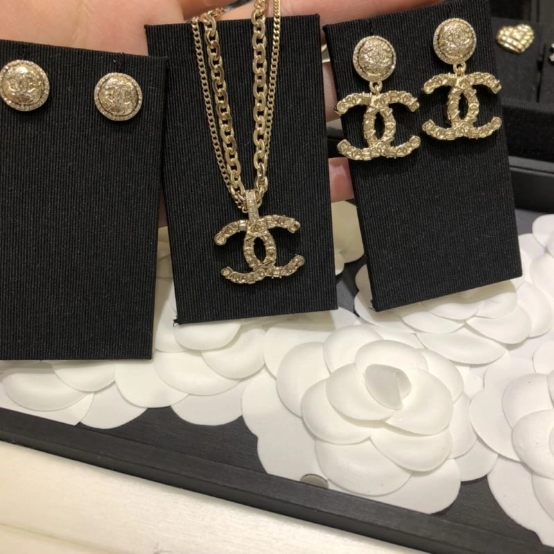 FreshLook Chanel Necklaces 222282