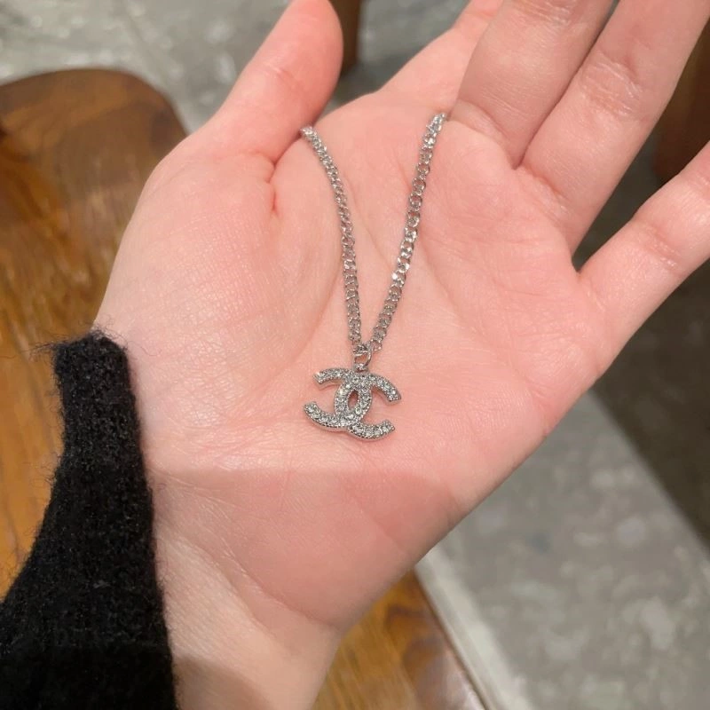 TechFriendly Chanel Necklaces 222273