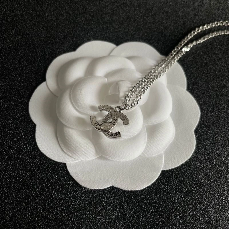 TechFriendly Chanel Necklaces 222273