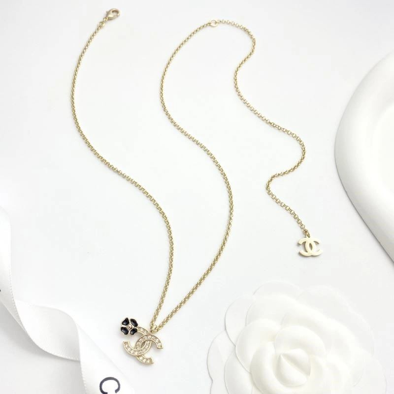 Chanel Necklaces Chic 222270