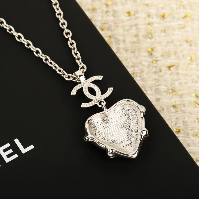 UrbanStyle Chanel Necklaces 222263