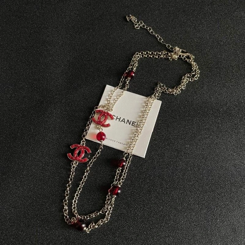 Sophisticated Chanel Necklaces 222402