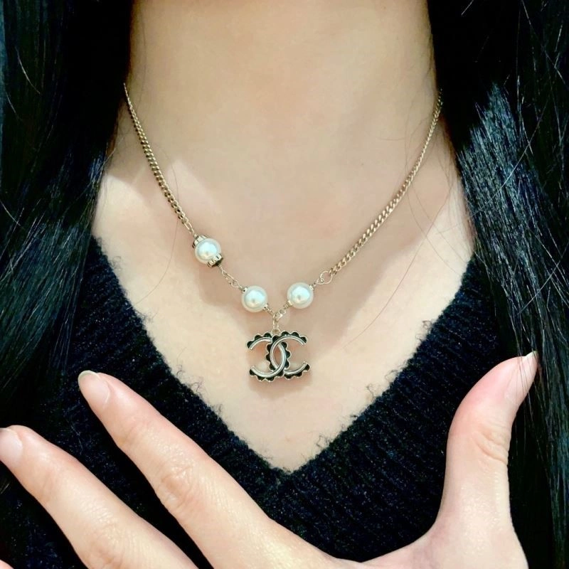 Bright Chanel Necklaces 222245