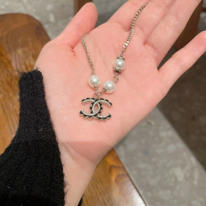 Bright Chanel Necklaces 222245