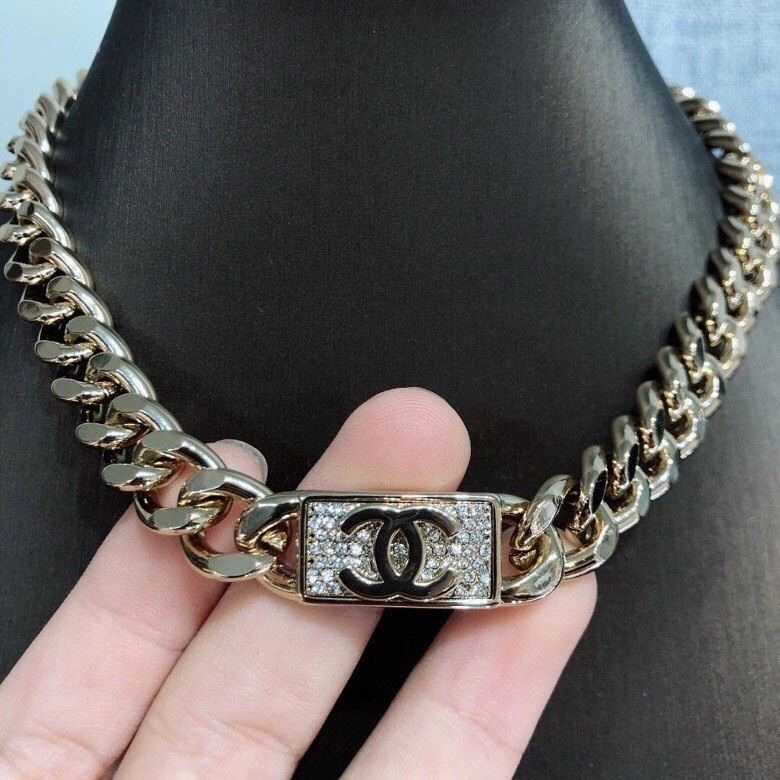 Timeless Chanel Necklaces 222266