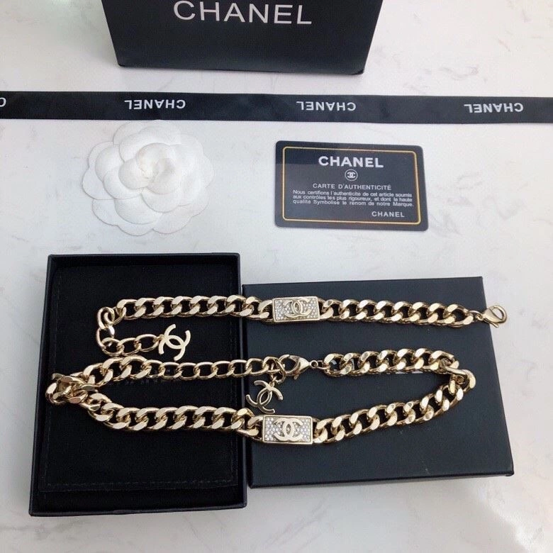 Timeless Chanel Necklaces 222266