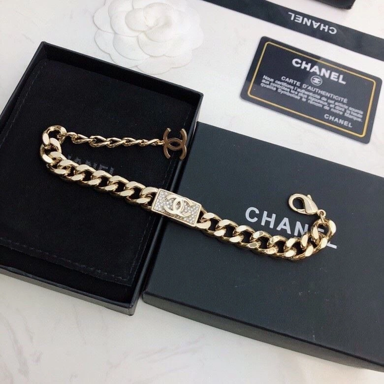 Timeless Chanel Necklaces 222266