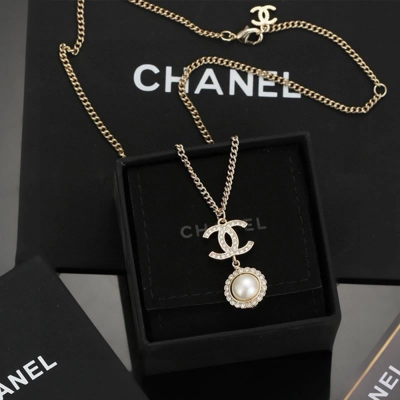 Premium Chanel Necklaces 222250