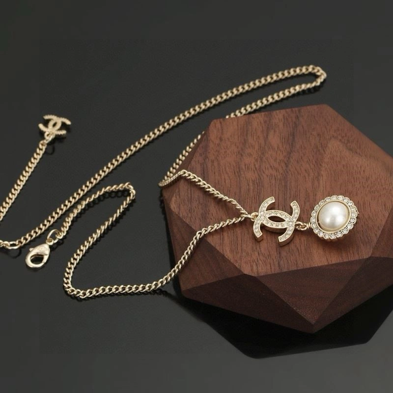 Premium Chanel Necklaces 222250