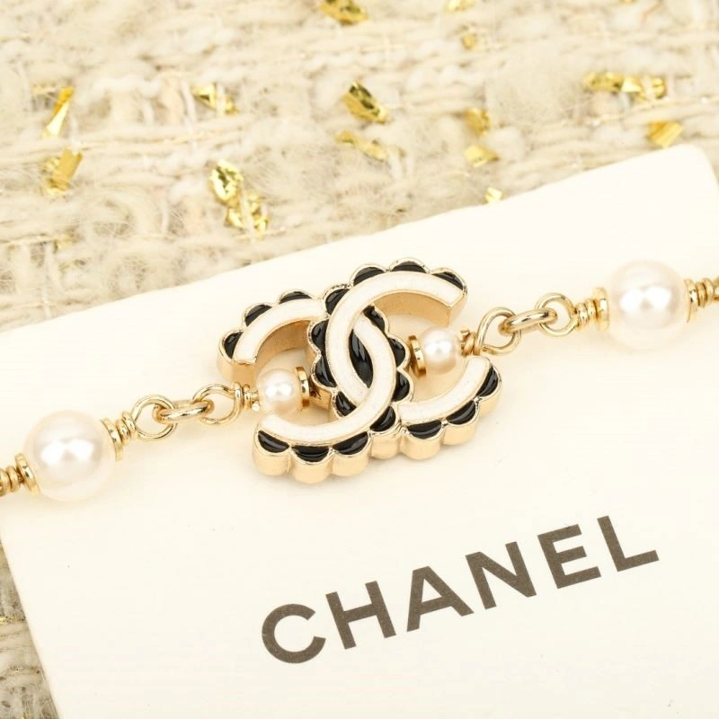 Chanel Necklaces ModernLook 222236