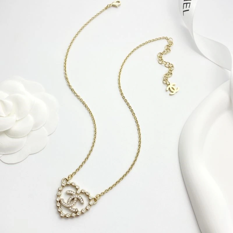 Versatile Chanel Necklaces 222225