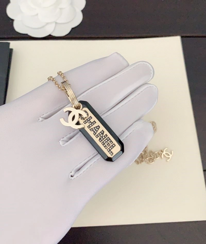 Chanel Necklaces Sophisticated 222304