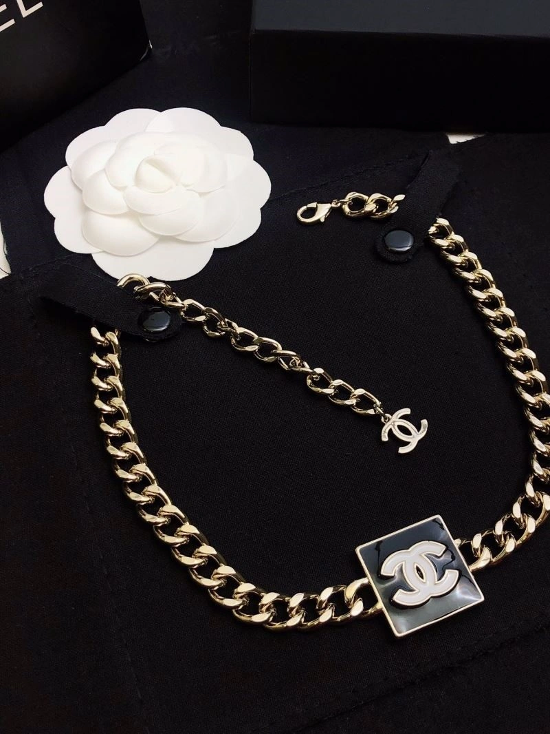 Bright Chanel Necklaces 222211