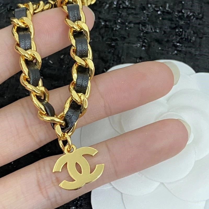 ComfortFit Chanel Necklaces 222195