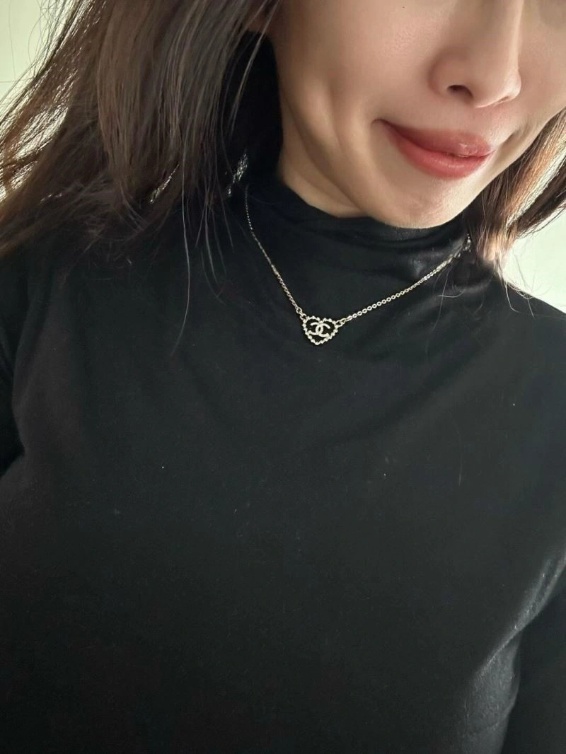 TechFriendly Chanel Necklaces 222228