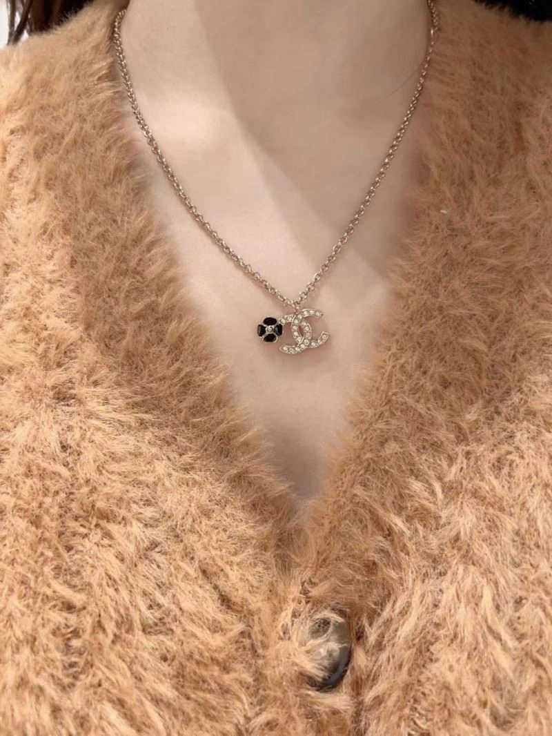 SmoothTexture Chanel Necklaces 222190