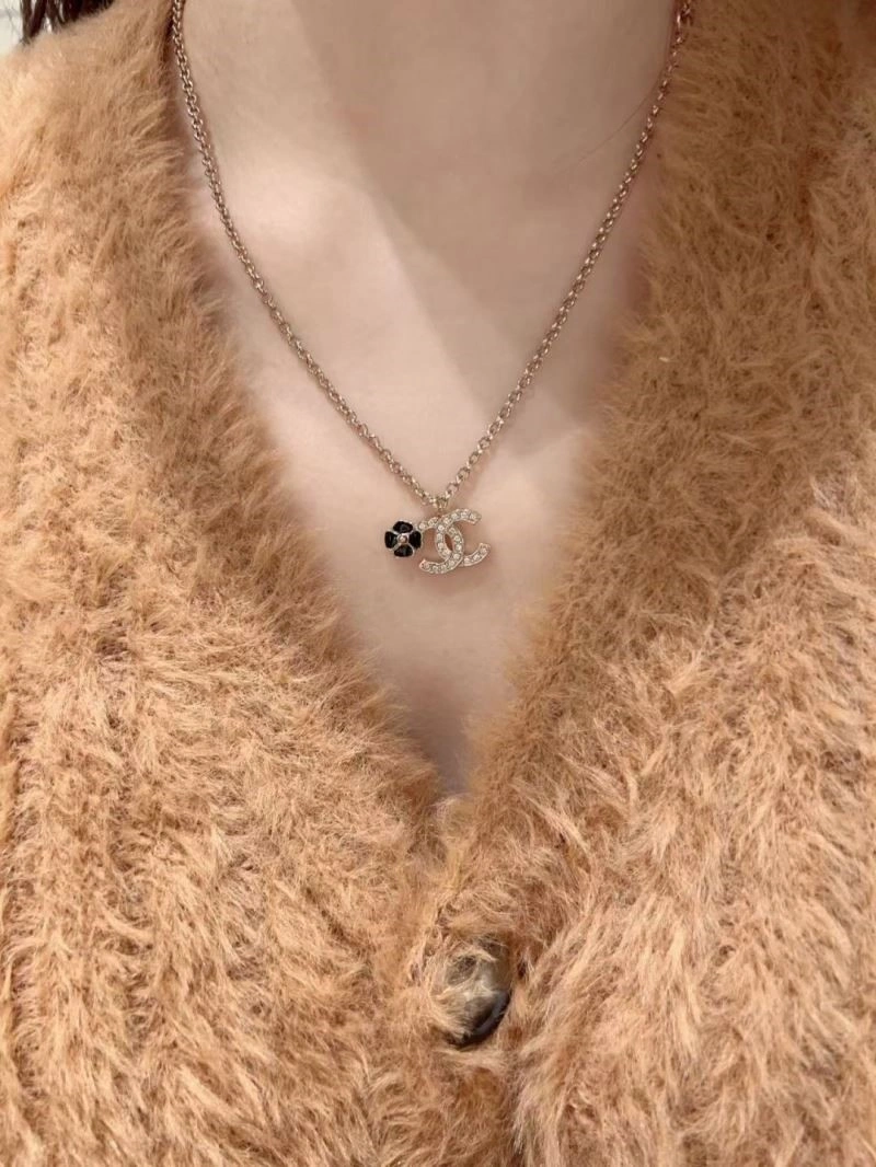 SmoothTexture Chanel Necklaces 222190