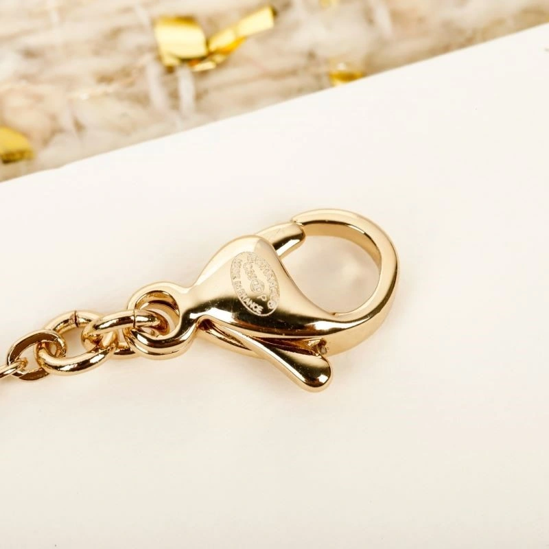 Versatile Chanel Necklaces 222177