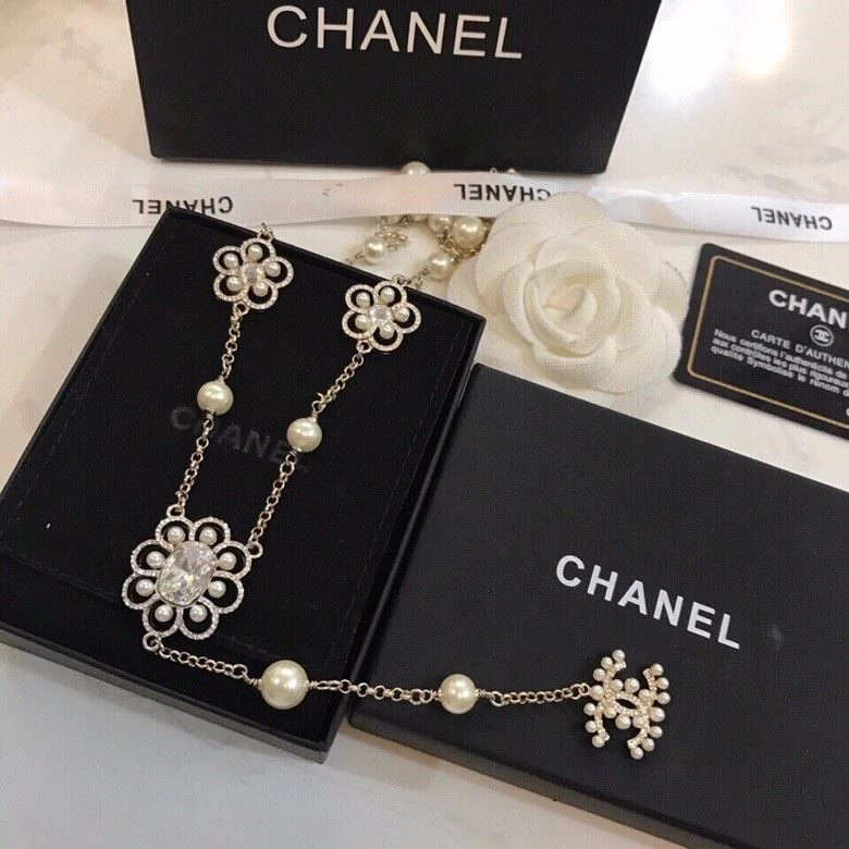 Chanel Necklaces Flexible 222209