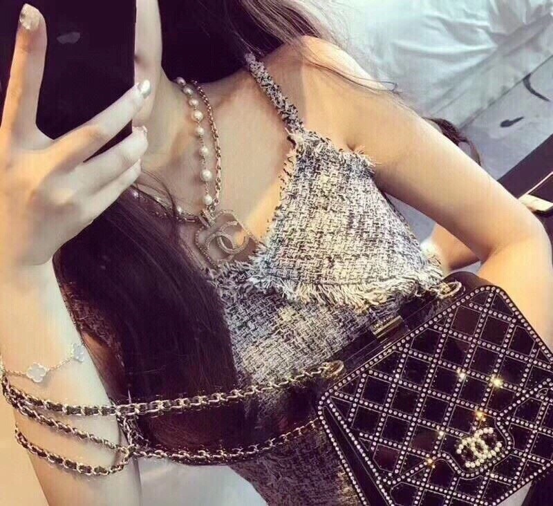 Chanel Necklaces Sleek 222163