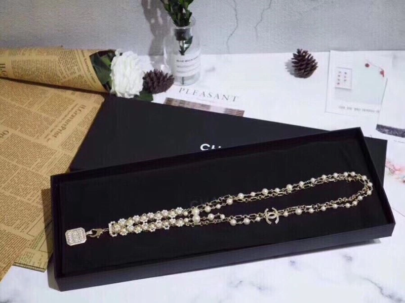 Chanel Necklaces Elegant 222158