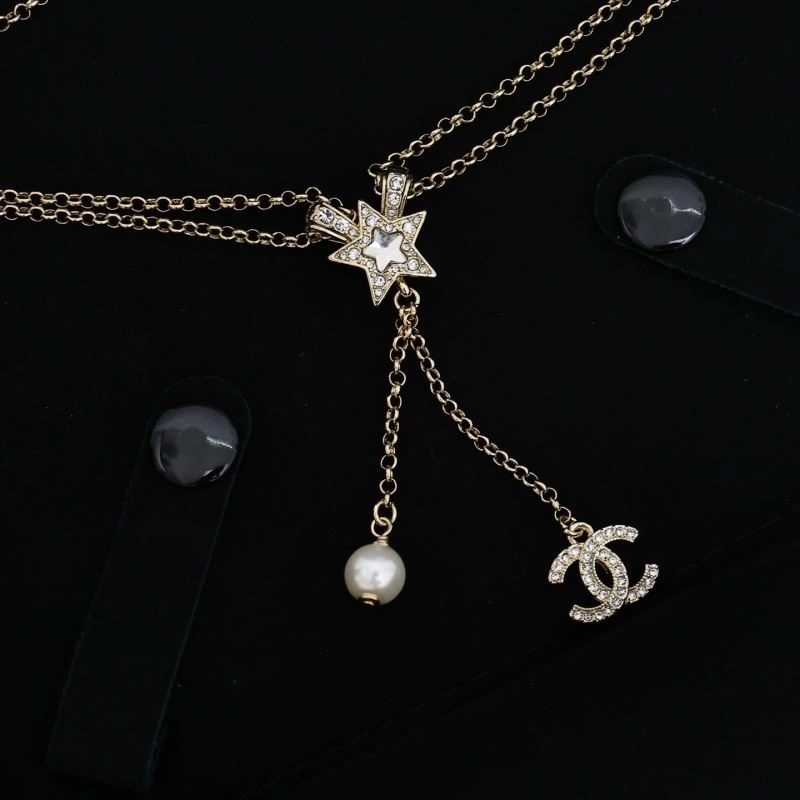 Chanel Necklaces WellDesigned 222156